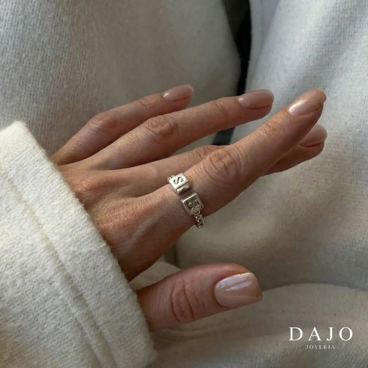 Anillo Cuadros con Inicial plata .925 - regalo para novia o mama | DAJO Joyeria