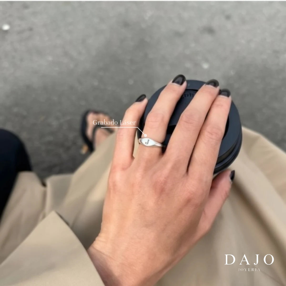 Anillo Oval con Inicial plata .925 - regalo para novia o mama | DAJO Joyeria
