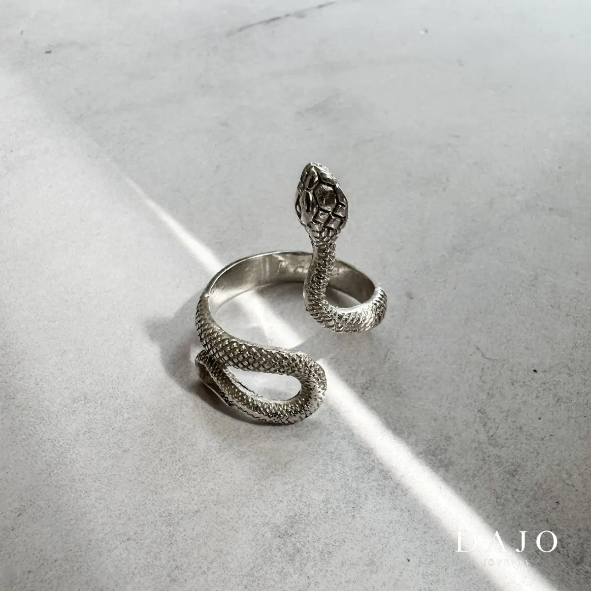 Anillo Serpiente