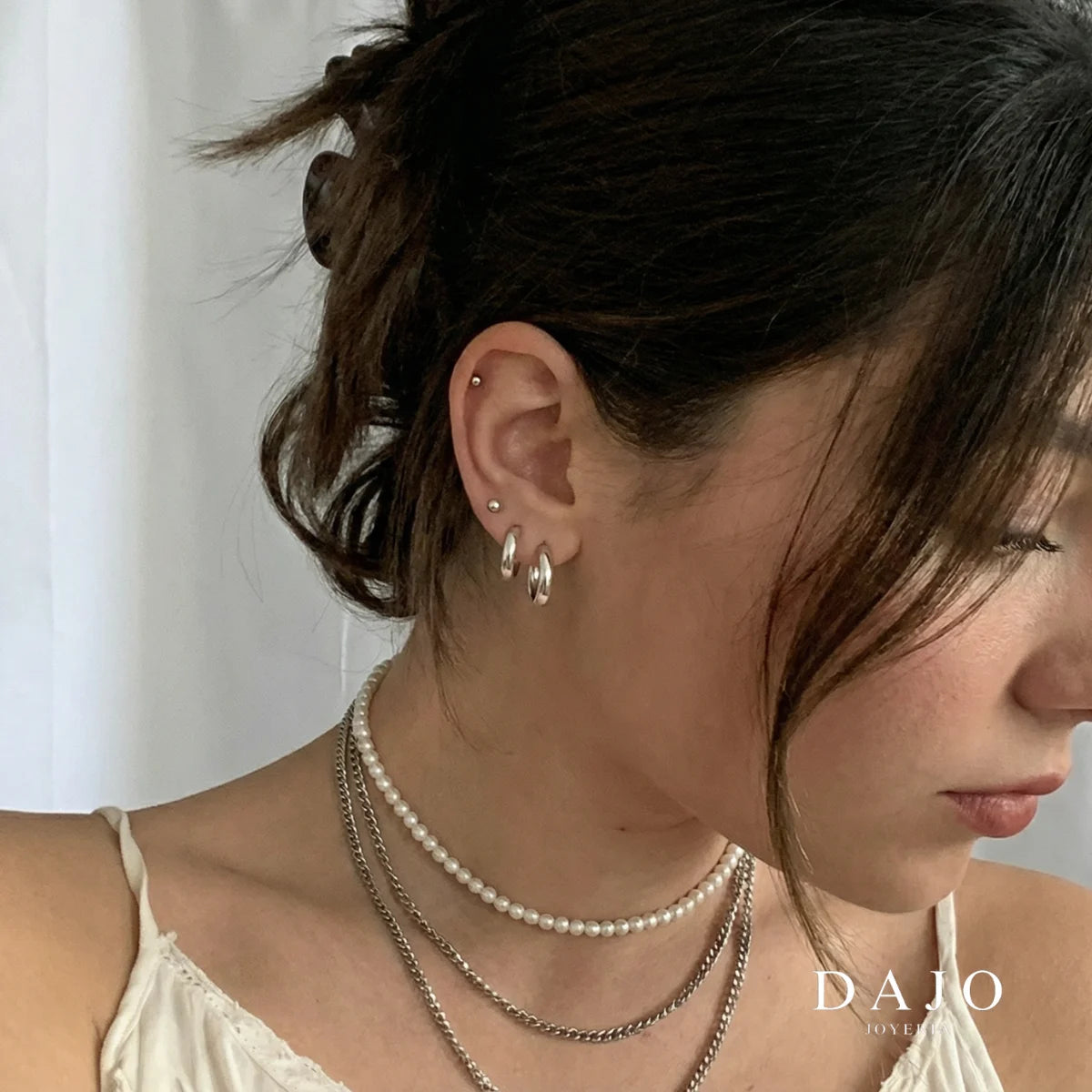 Arete Huggie 1 cm plata .925 - regalo para novia o mama | DAJO Joyeria