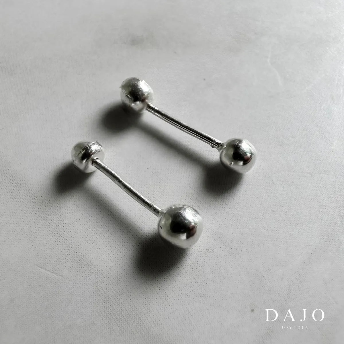 Arete Bola 2 mm plata .925 - regalo para novia o mama | DAJO Joyeria