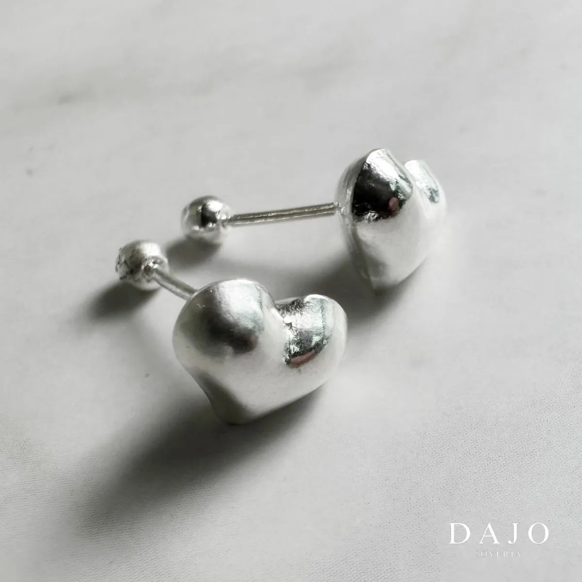 Arete Corazón plata .925 - regalo para novia o mama | DAJO Joyeria