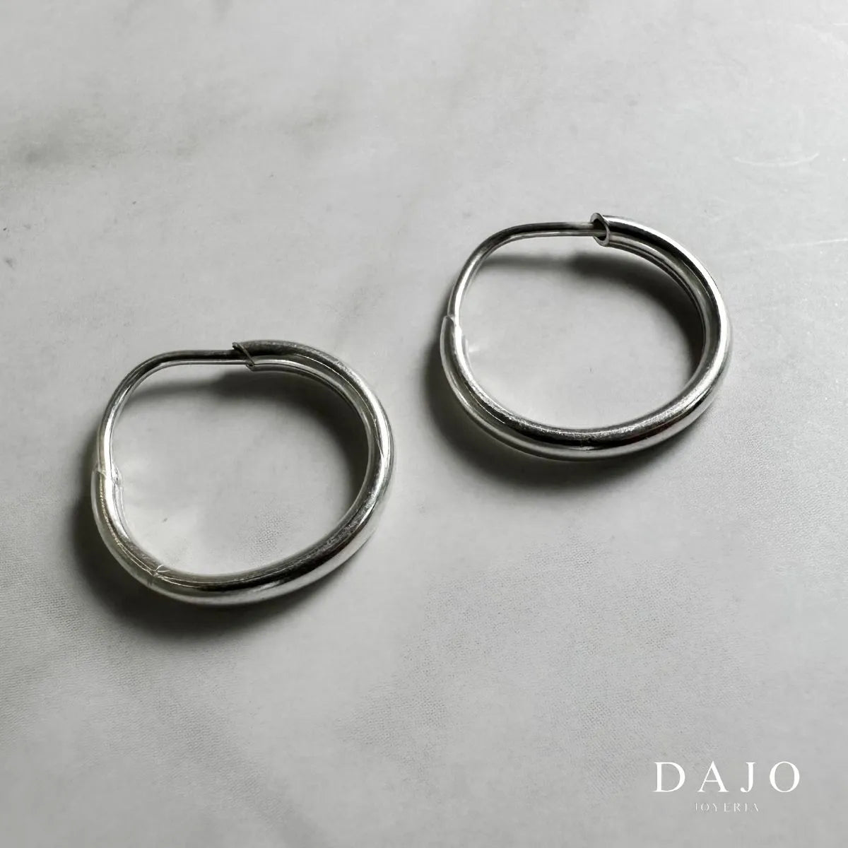 Arete Hoop 2cm plata .925 - regalo para novia o mama | DAJO Joyeria