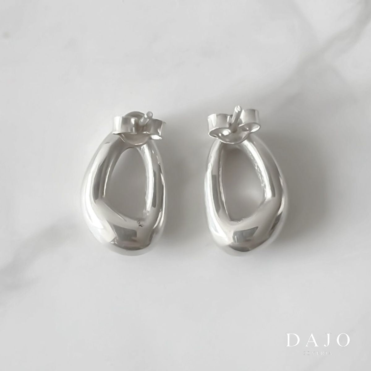 Arete Drop Irregular