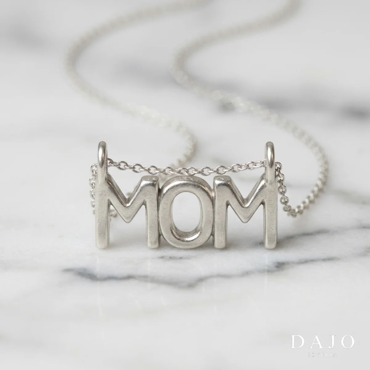 Dije Mom plata .925 - joyeria artesanal hecha a mano en Mexico | DAJO