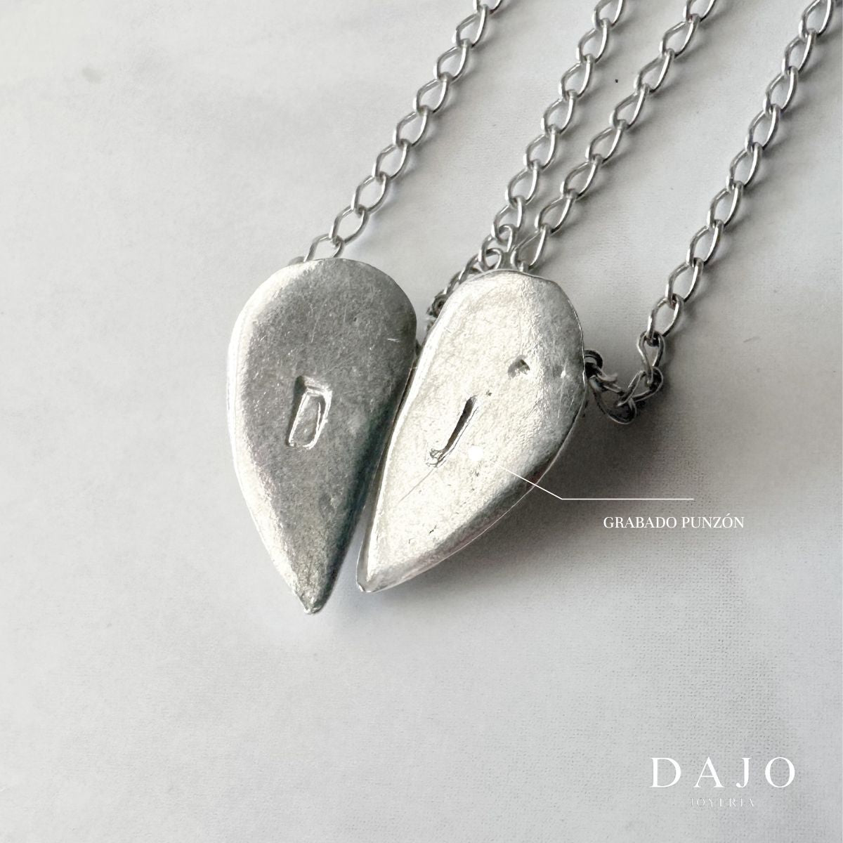 Collar Doble Corazón Half & Half