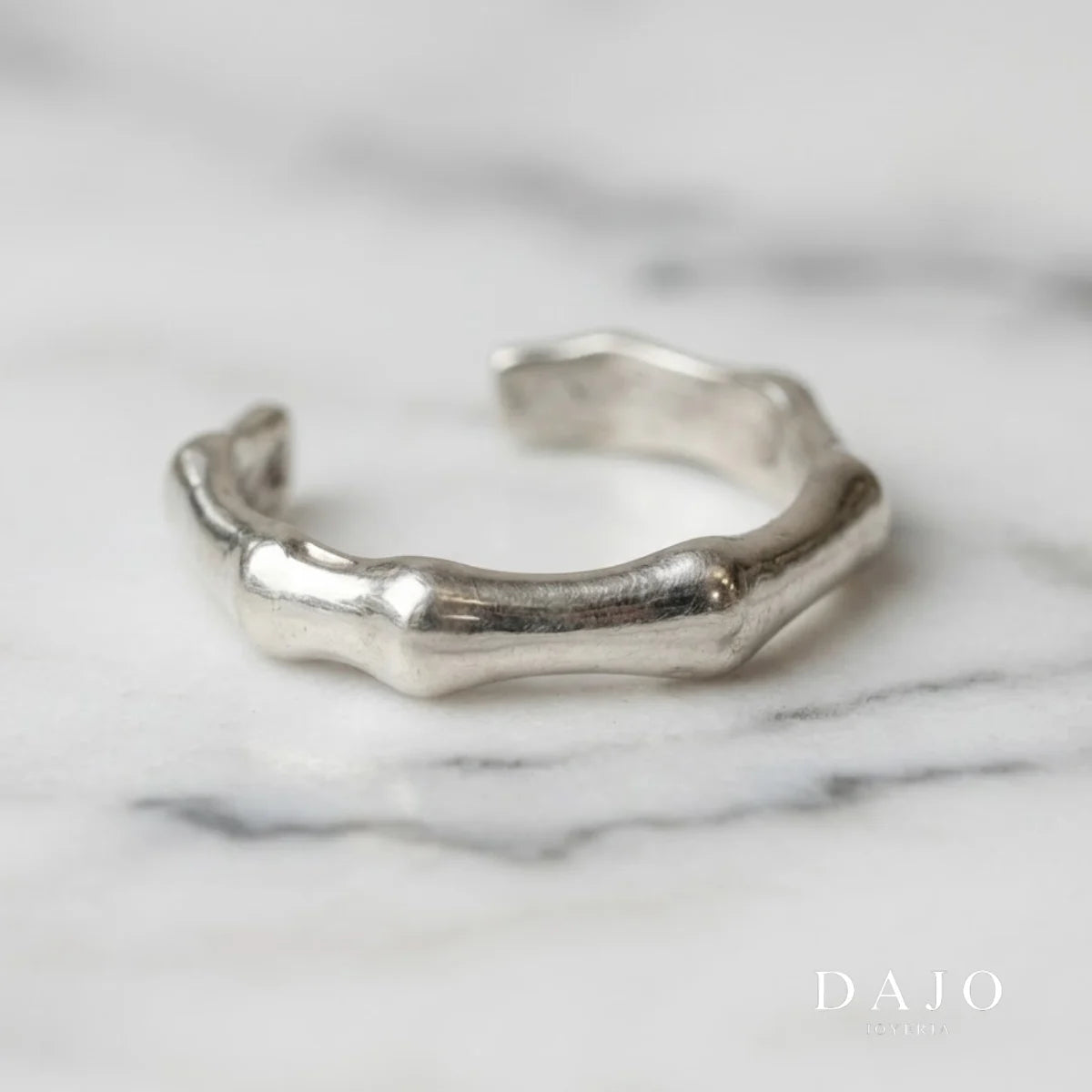 Anillo Argolla Hueso plata .925 - regalo para novia o mama | DAJO Joyeria