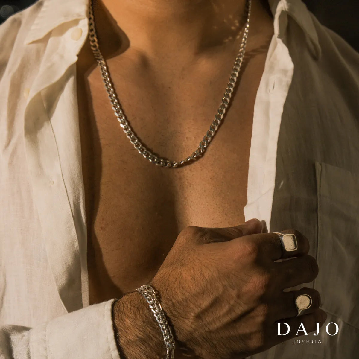 Joyería conjunto set combinación anillos pulsera cadena de plata .925 en modelo hombre manos pecho