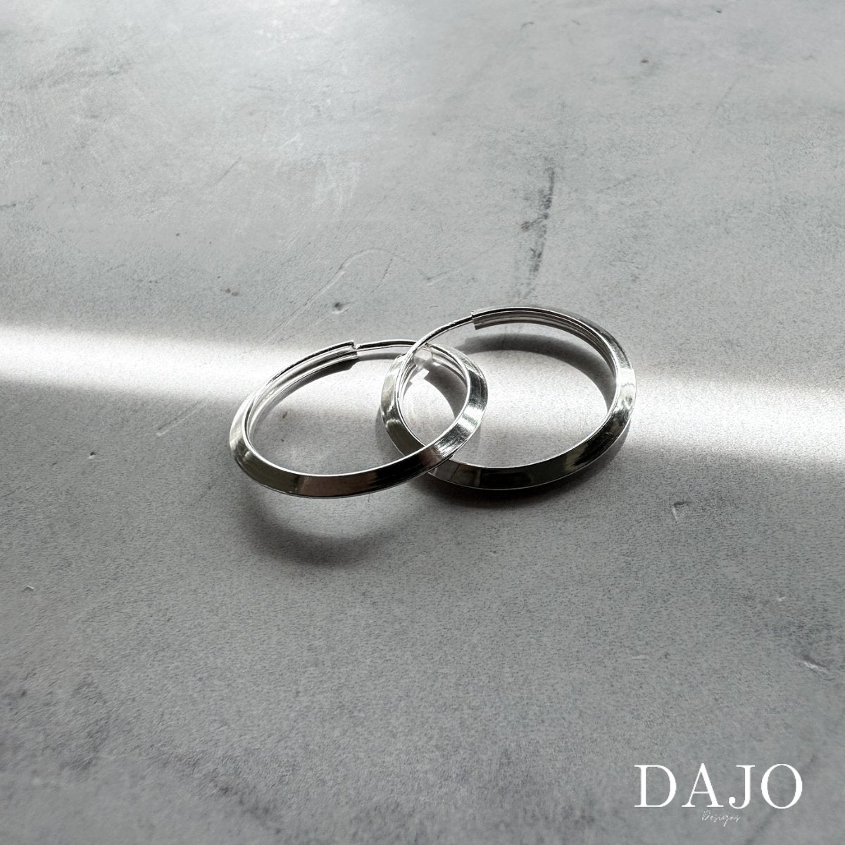 Arete Hoop Plano 2.5 cm plata .925 - regalo para novia o mama | DAJO Joyeria