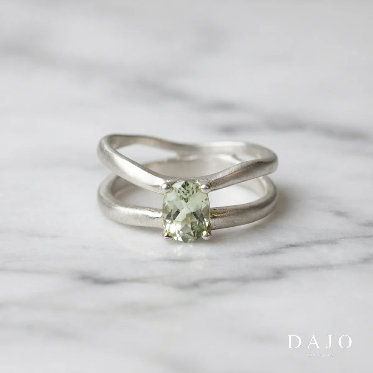Anillo Birthstone plata .925 - regalo para novia o mama | DAJO Joyeria
