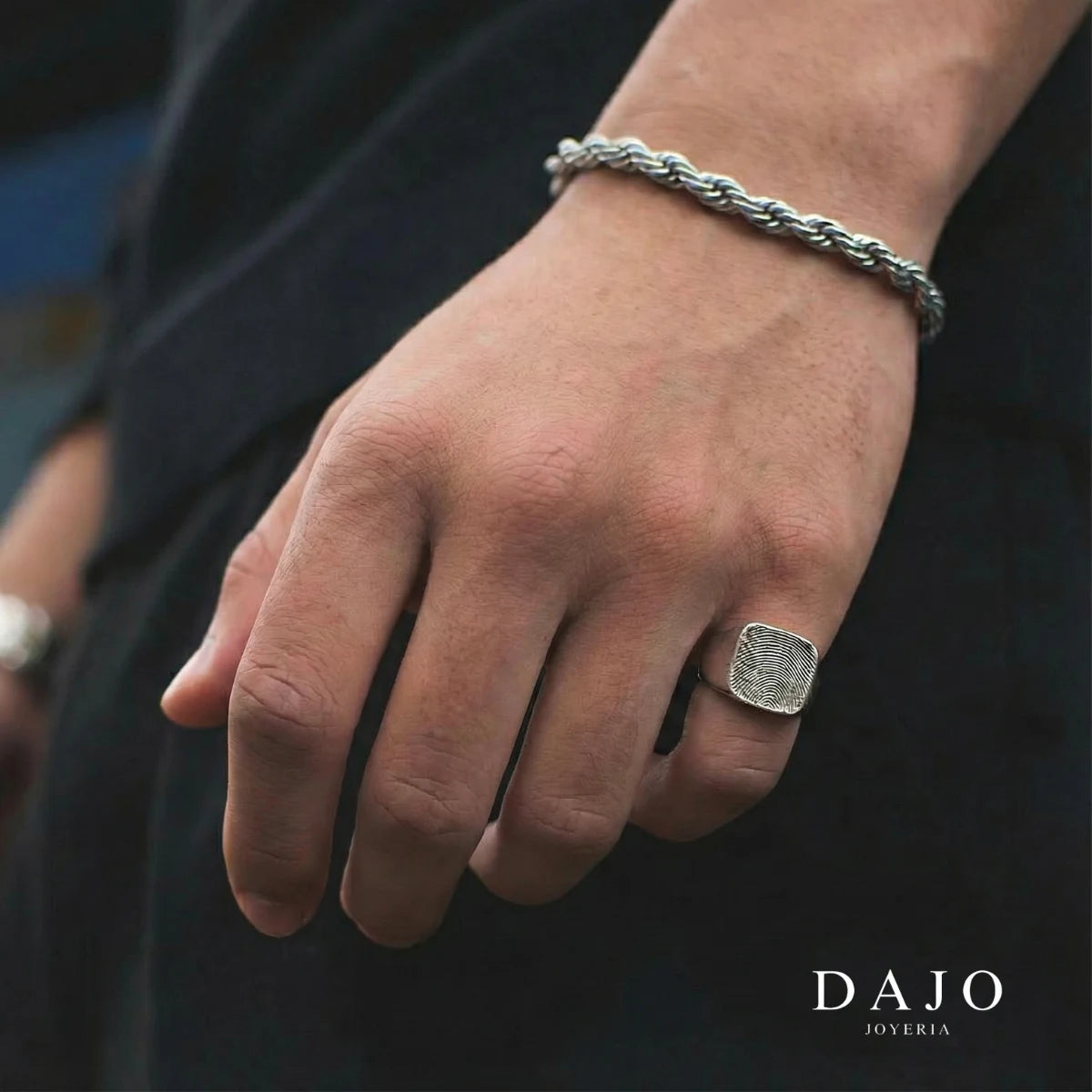 Anillo Huella Cuadrado Liso plata .925 - anillo con huella grabada personalizado | DAJO Joyeria