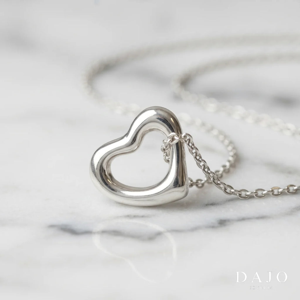 Dije Corazón Irregular plata .925, pieza hecha a mano en México | DAJO