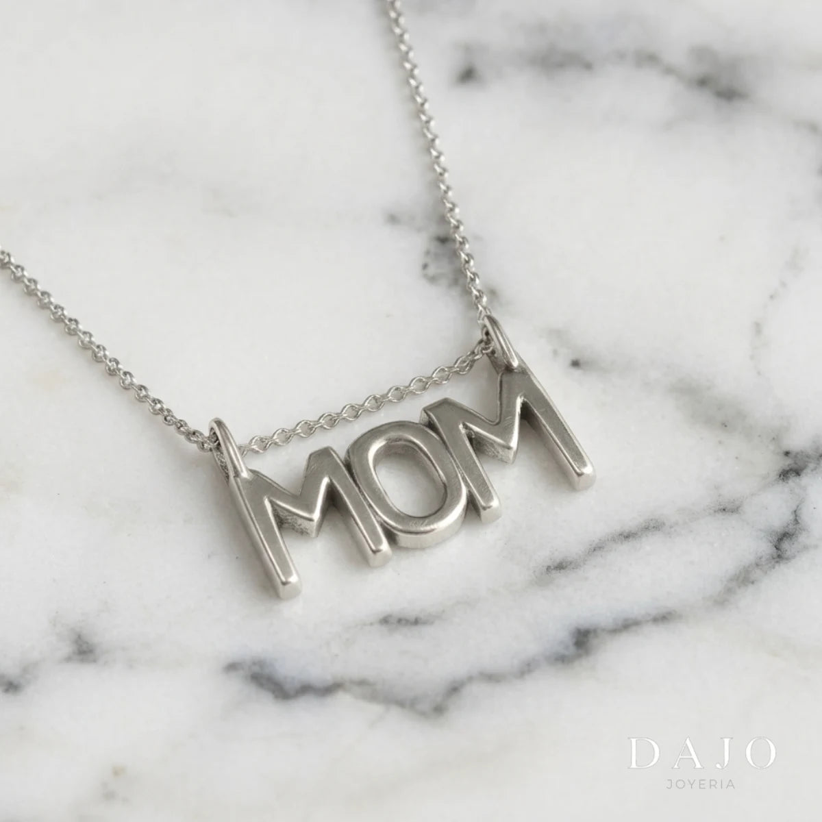 Dije Mom plata .925 - joyeria artesanal hecha a mano en Mexico | DAJO