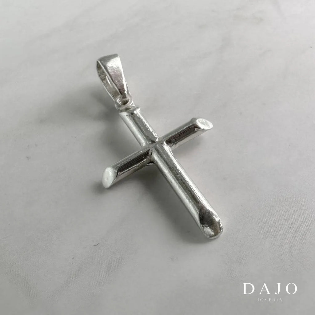 Dije Cruz plata .925, pieza hecha a mano en México | DAJO