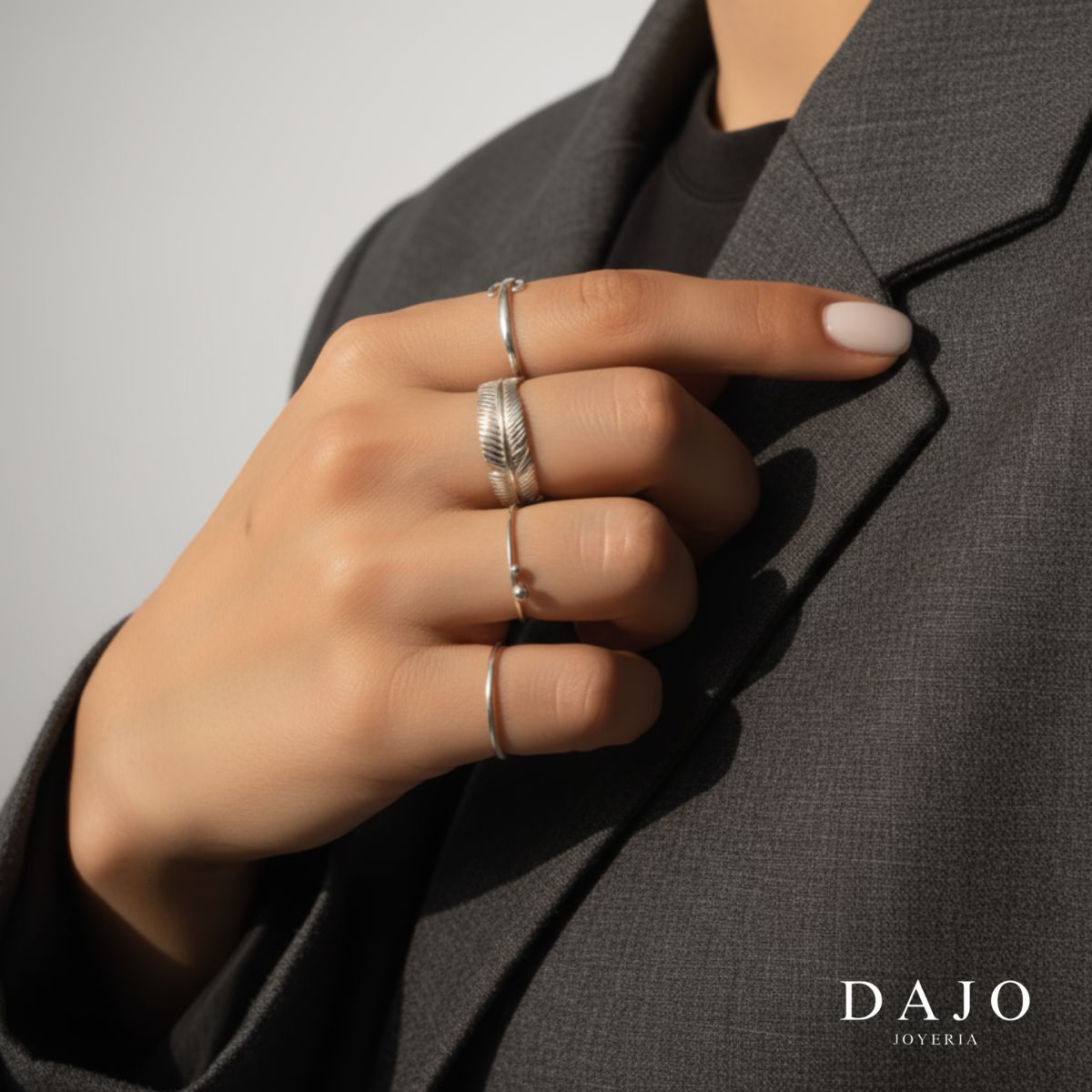 Anillo Dos Puntos
