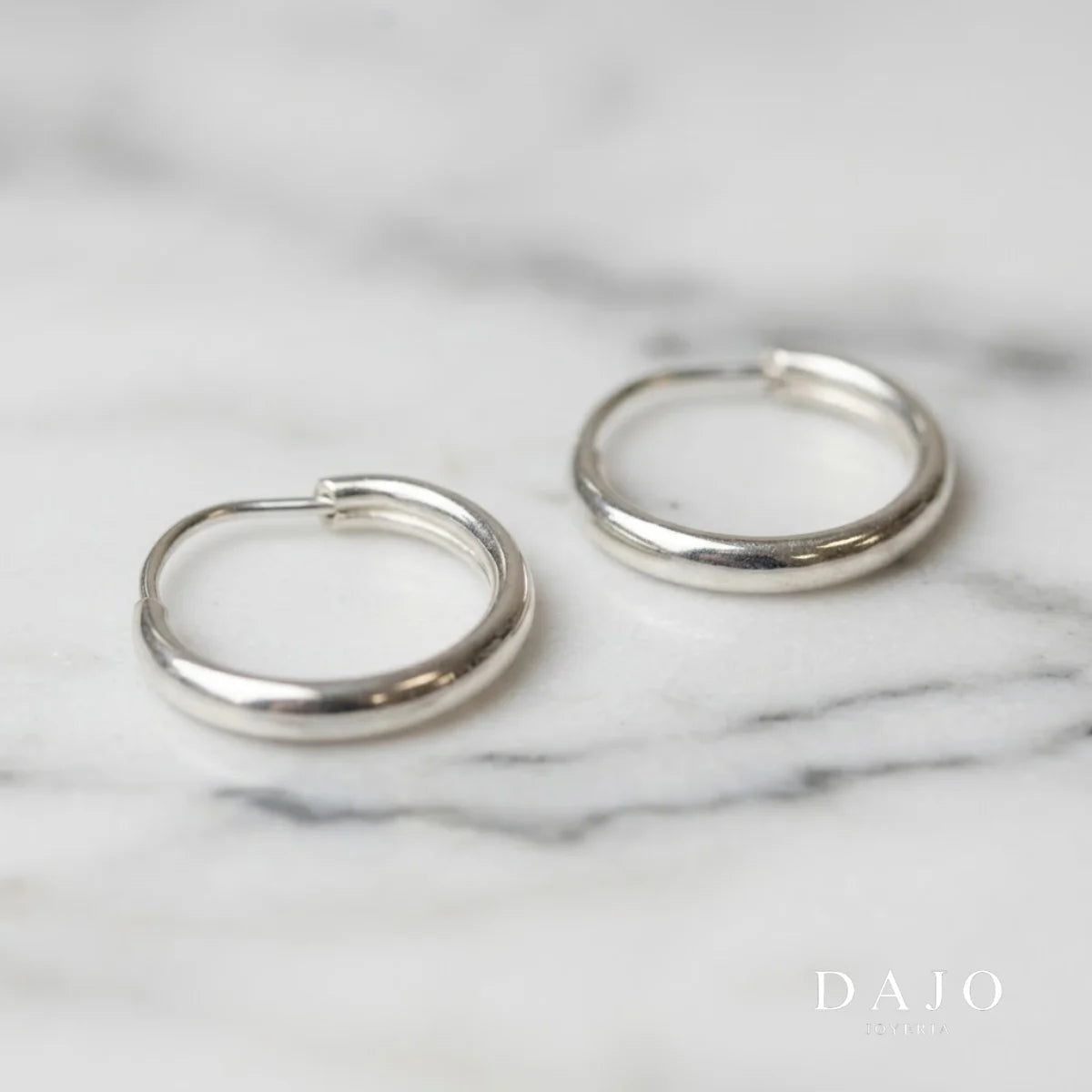 Arete Hoop 2cm plata .925 - regalo para novia o mama | DAJO Joyeria