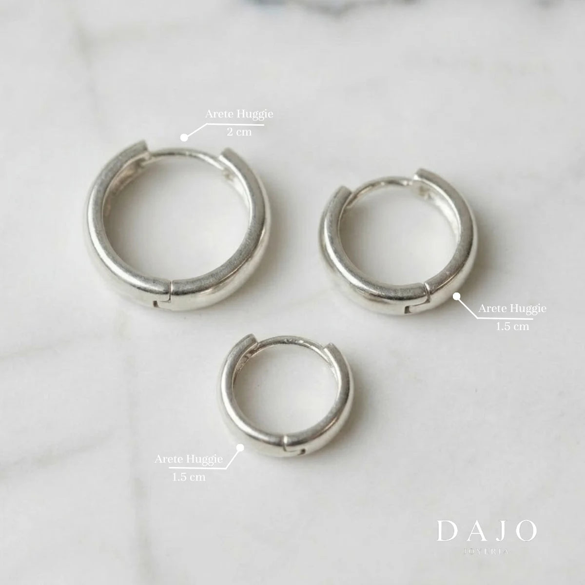 Arete Huggie 1 cm plata .925 - regalo para novia o mama | DAJO Joyeria