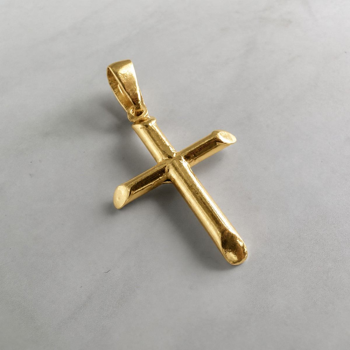 Dije Cruz de oro sólido de DAJO, cruz tubular de barras redondas con las puntas cortadas en diagonal
