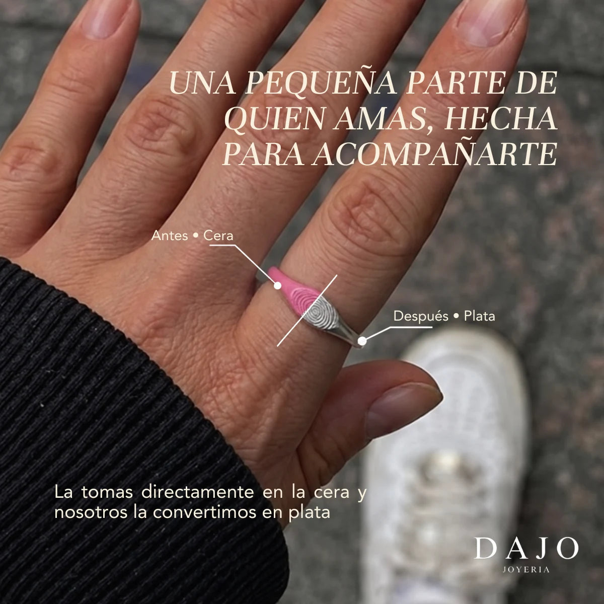 Anillo Botánica de huella mitad en cera rosa y mitad en plata: la huella que tomas en cera se convierte en plata