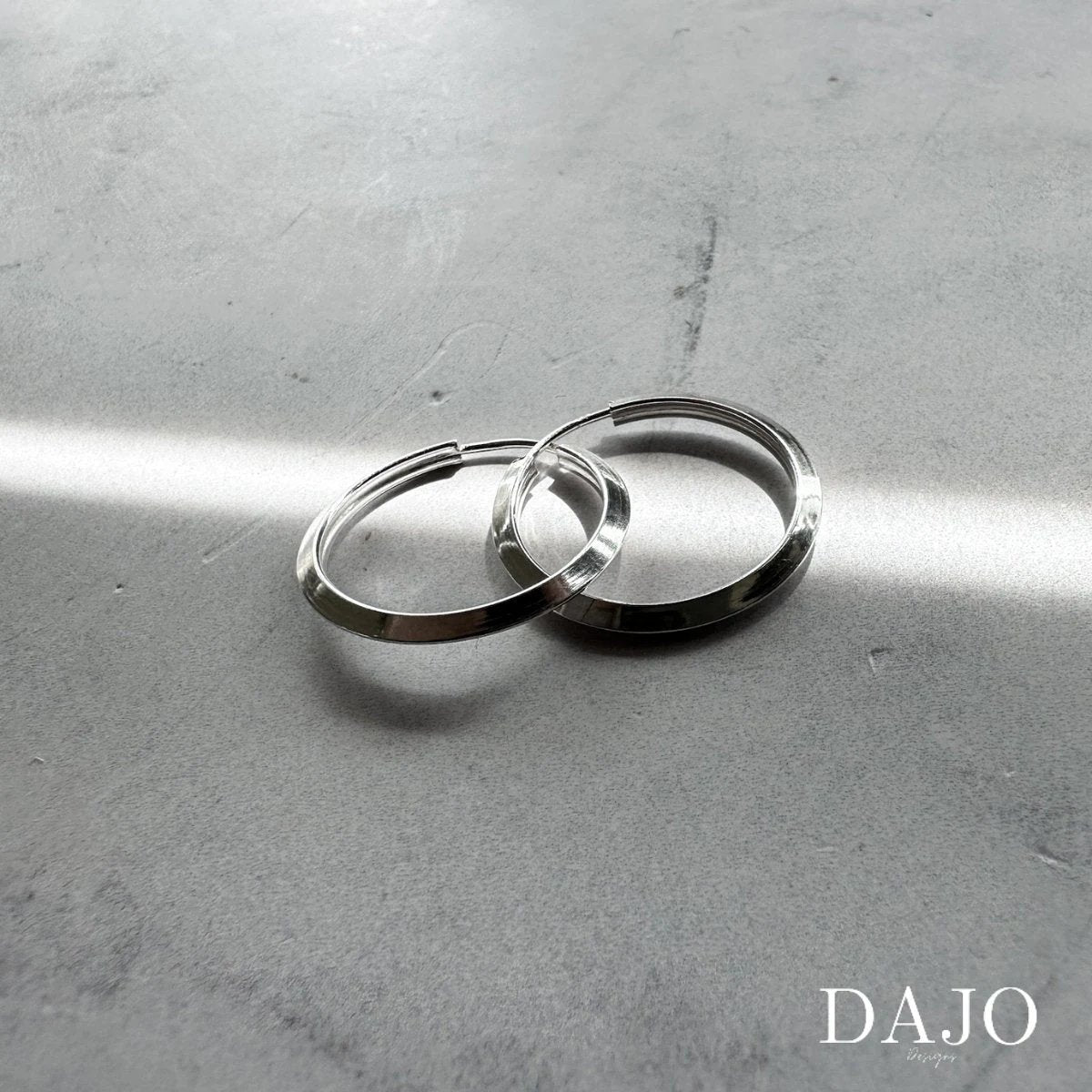 Arete Hoop Plano 2.5 cm plata .925 - regalo para novia o mama | DAJO Joyeria