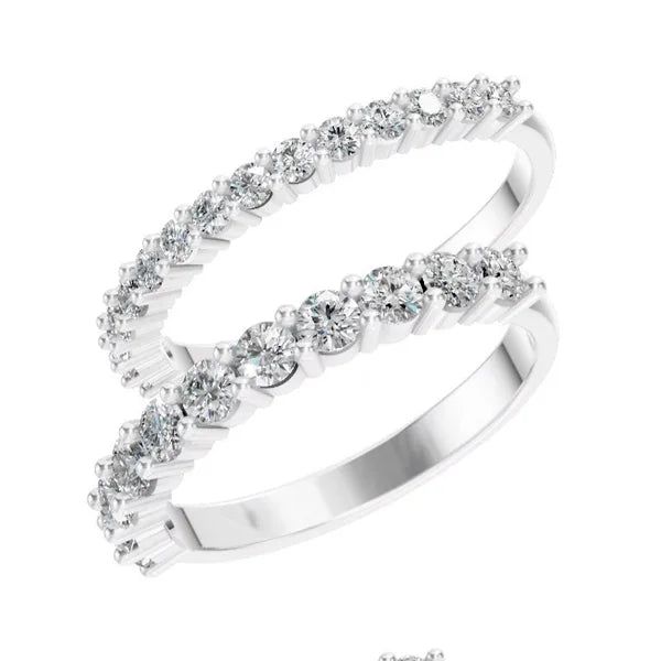 Diseño 3D de dos churumbelas con diamantes que estamos haciendo